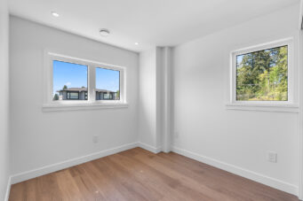 #1 - 1860 Moore Avenue